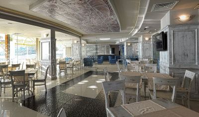 Imagine pentru Hotel Royal Bay Resort 4*  valabile pentru Paste  2024