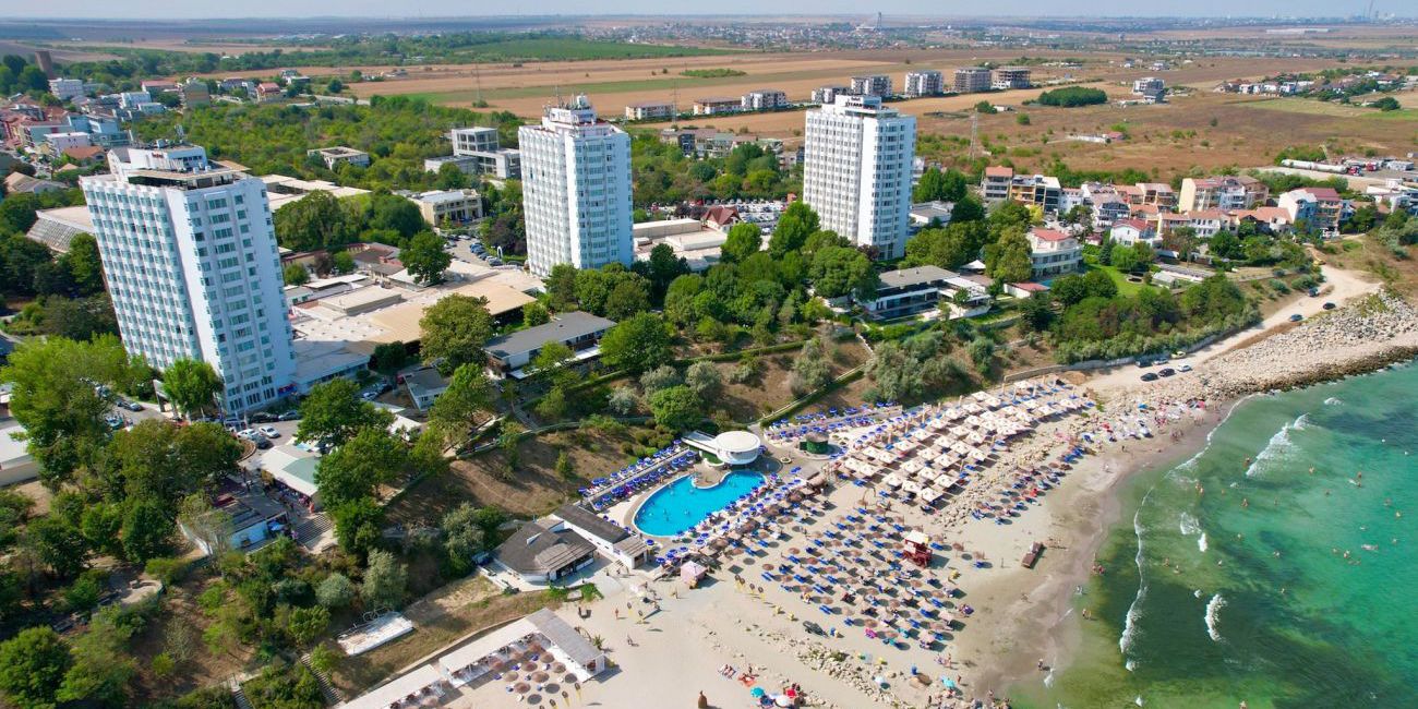 Complex Steaua de Mare - Delfinul si Meduza Eforie Nord 