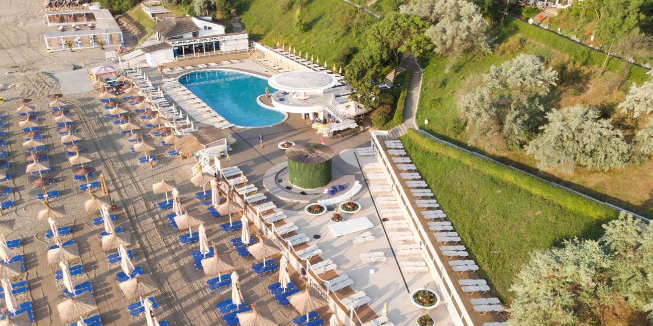 Complex Steaua de Mare - Delfinul si Meduza Eforie Nord 