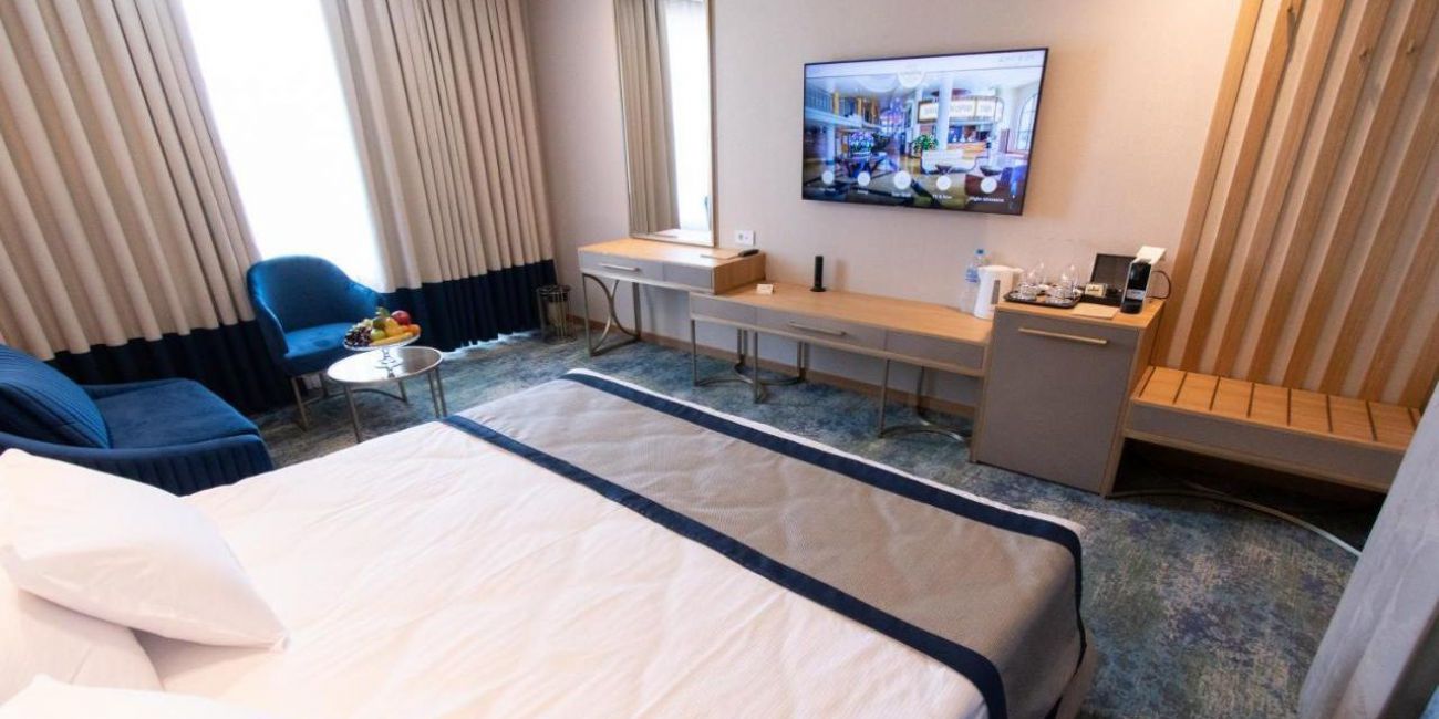 Hotel Admiral 5*  Nisipurile de Aur 