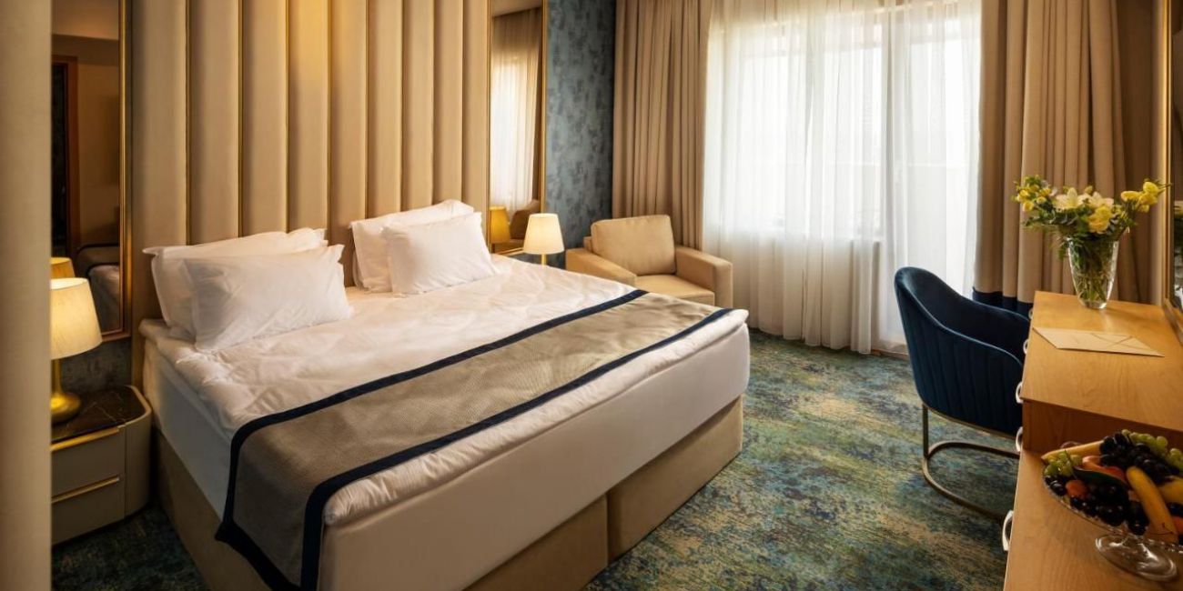 Hotel Admiral 5*  Nisipurile de Aur 