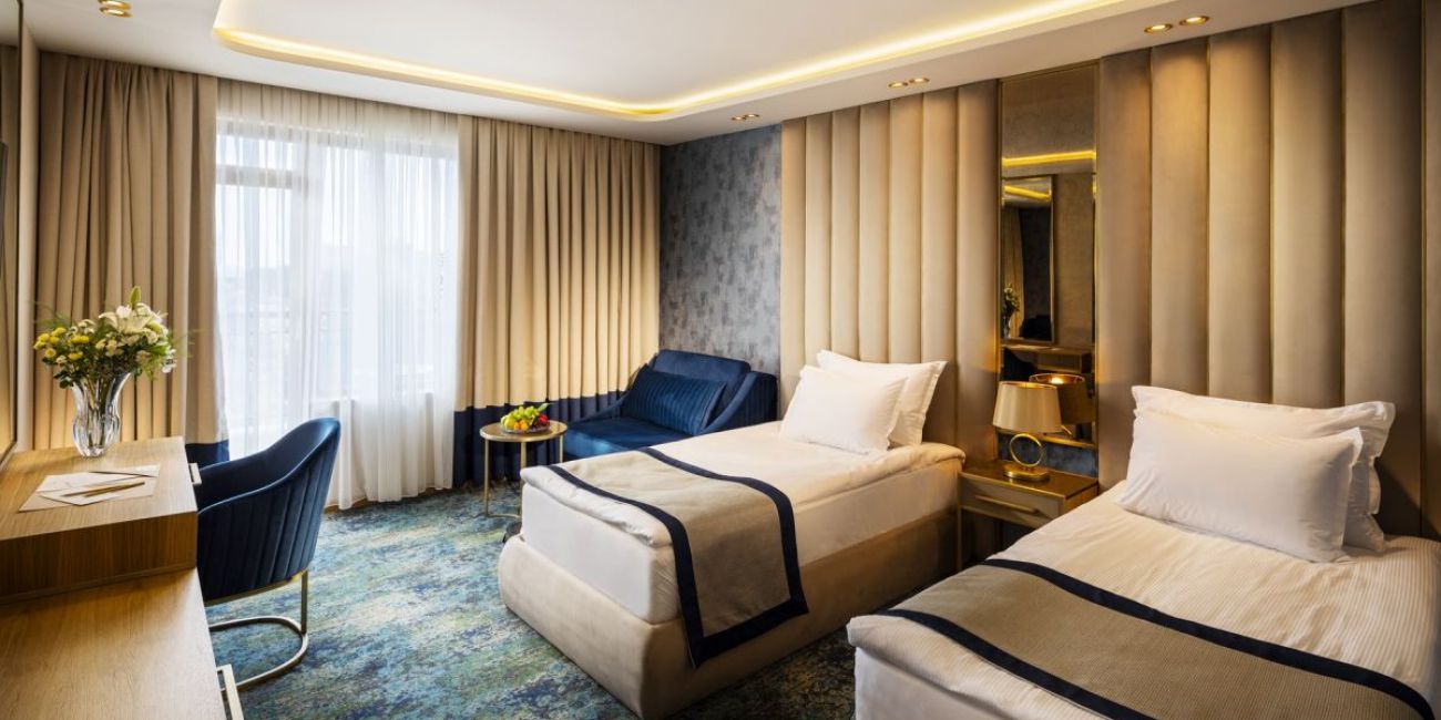 Hotel Admiral 5*  Nisipurile de Aur 
