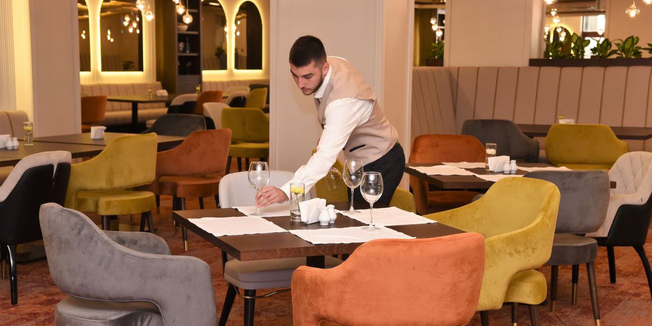 Hotel Admiral 5*  Nisipurile de Aur 