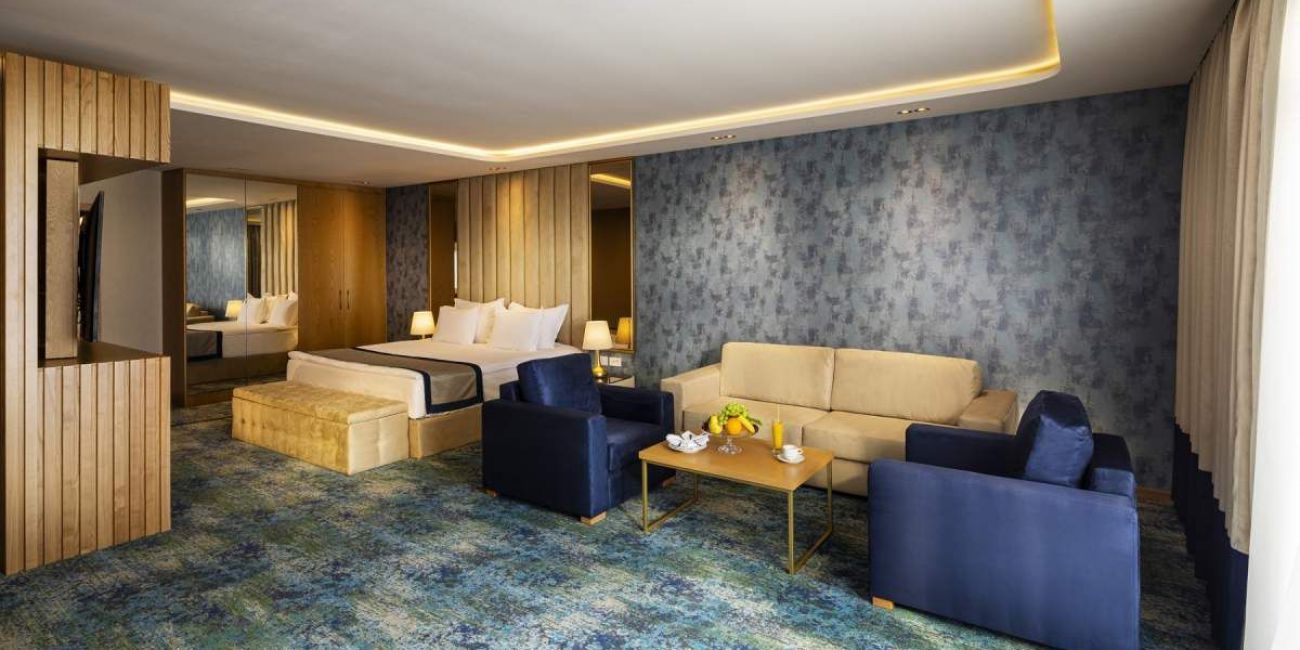 Hotel Admiral 5*  Nisipurile de Aur 