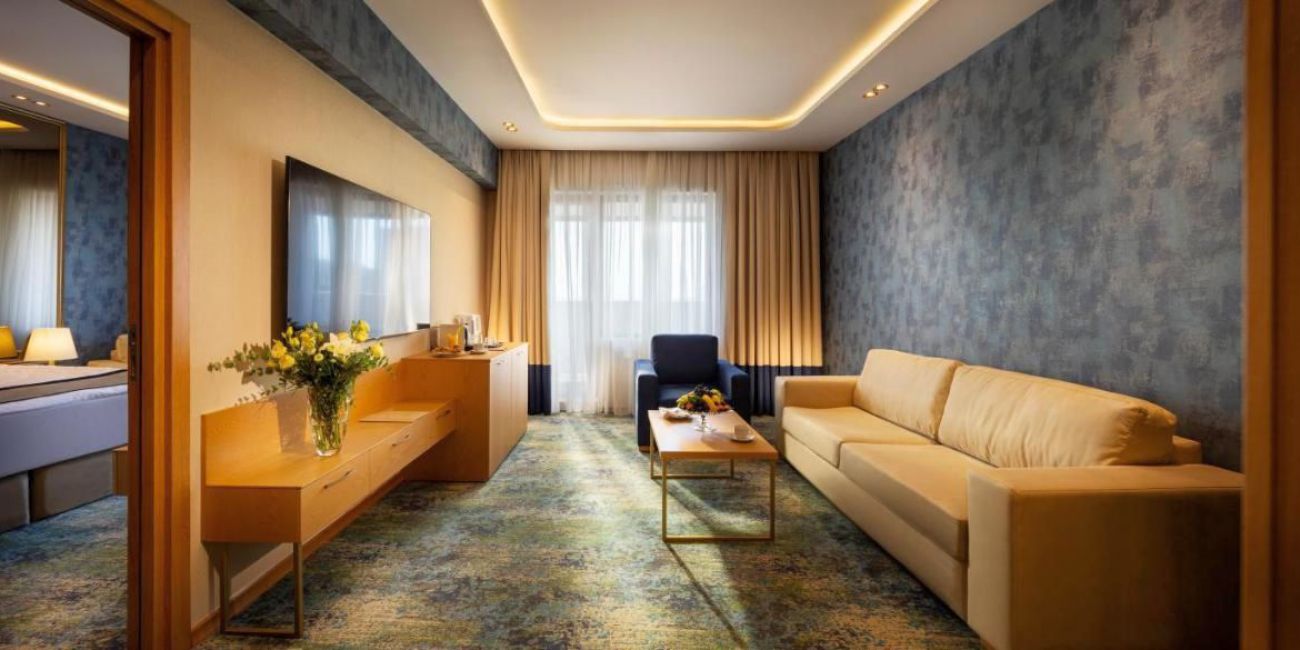 Hotel Admiral 5*  Nisipurile de Aur 