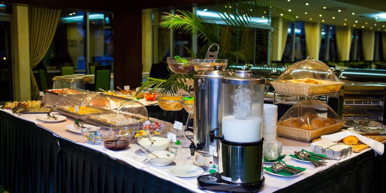 Hotel Apollo Wellness Club 4* Sangeorgiu de Mures 