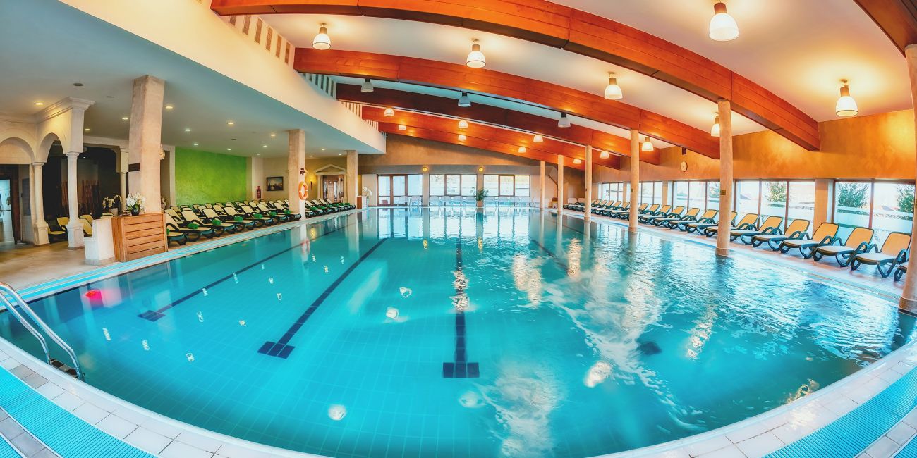 Hotel Apollo Wellness Club 4* Sangeorgiu de Mures 