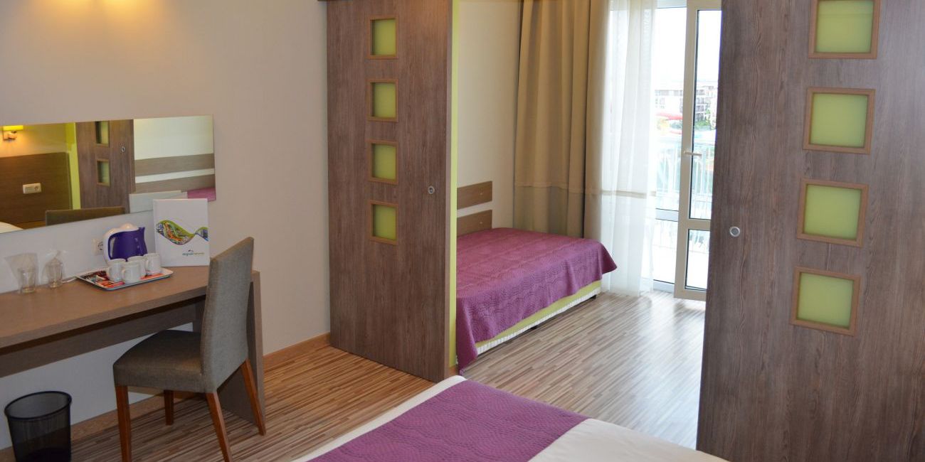 Hotel Aqua Nevis Club 4* Sunny Beach 
