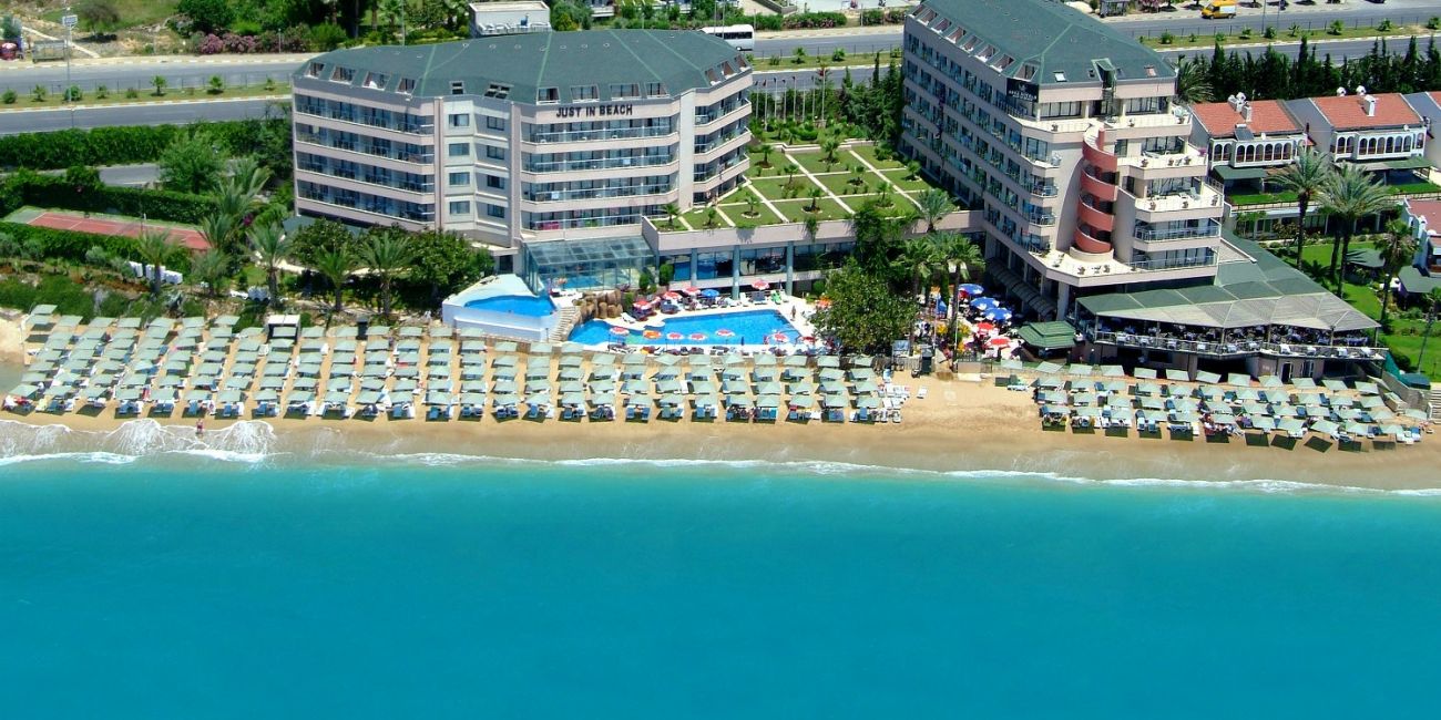 Hotel Aska Just in Beach 5* Alanya 