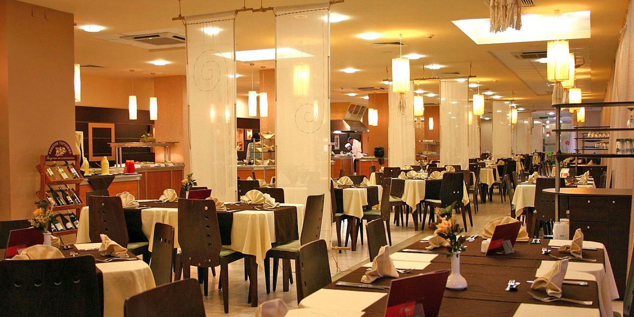 Hotel Atlas 4*  Nisipurile de Aur 