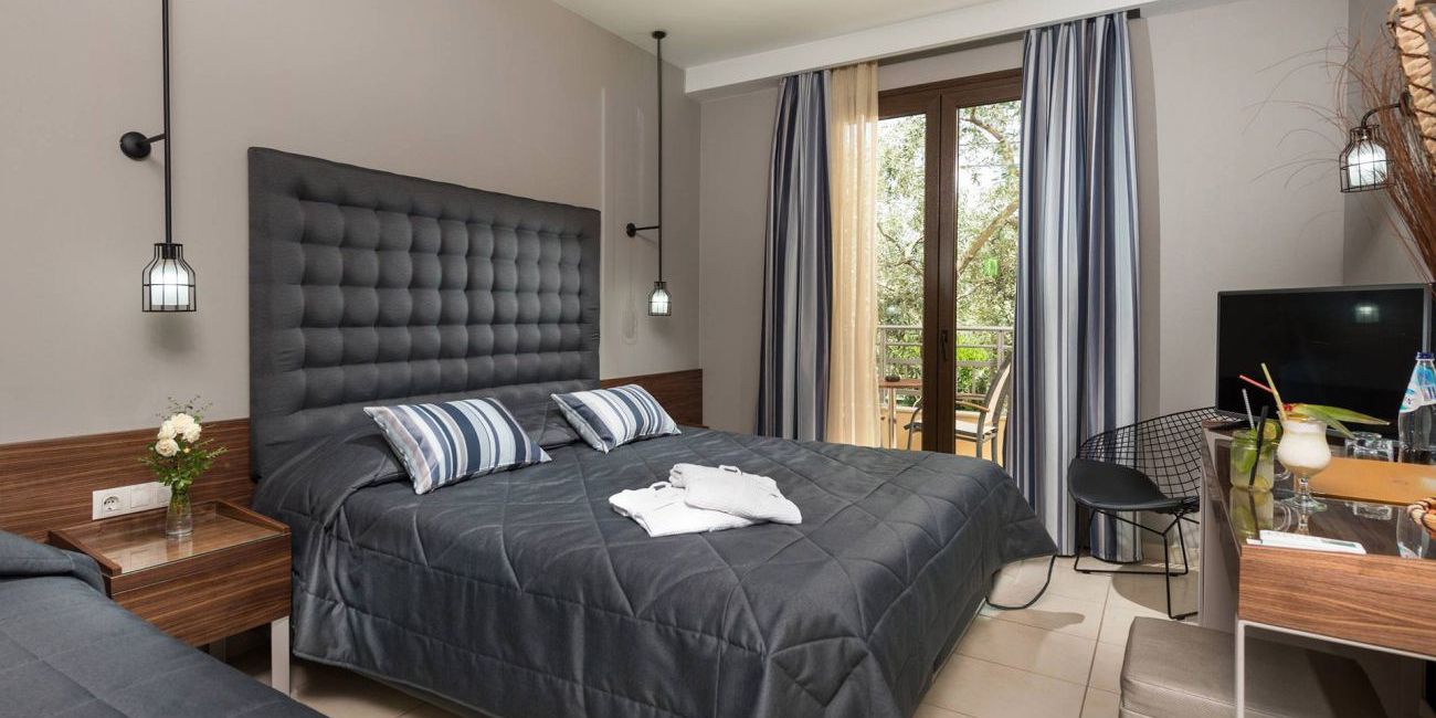 Hotel Atrium Thassos 4*  Thassos 