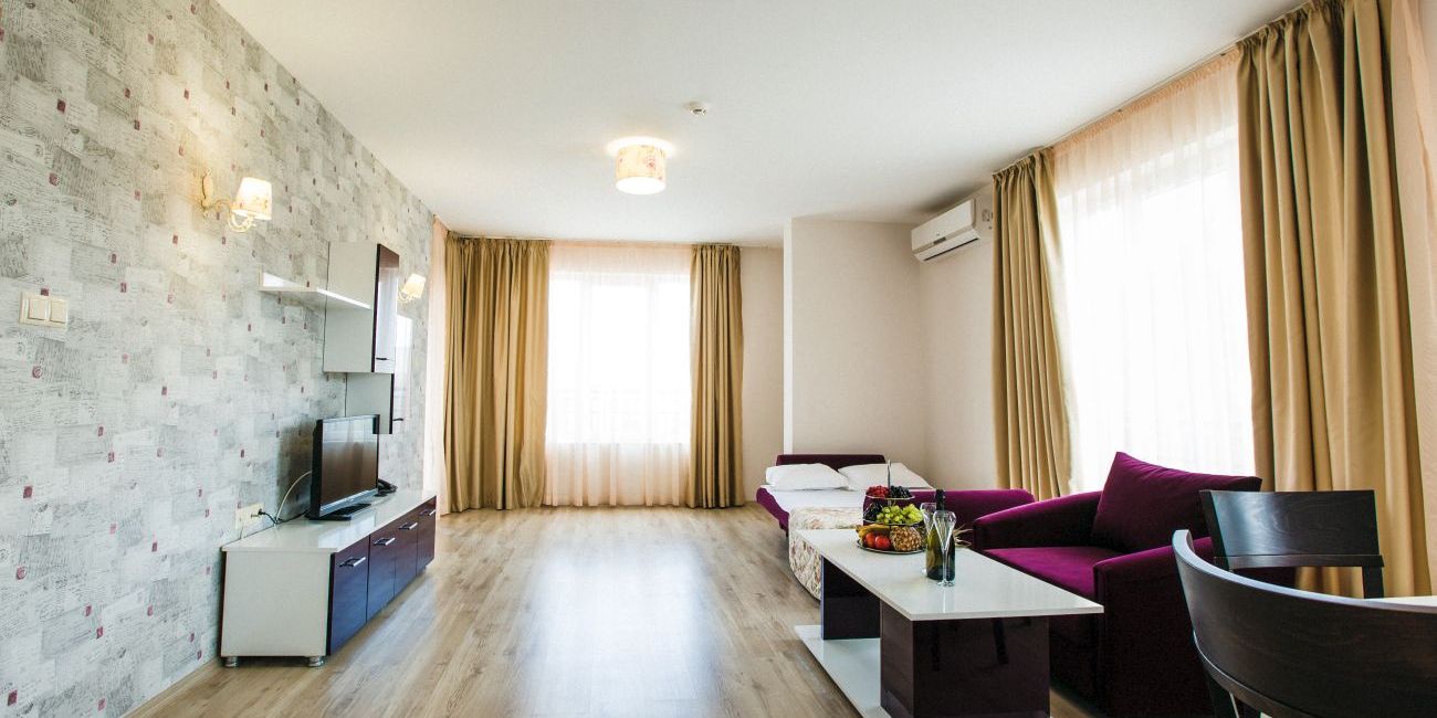 Hotel Avenue Deluxe 4*  Sunny Beach 