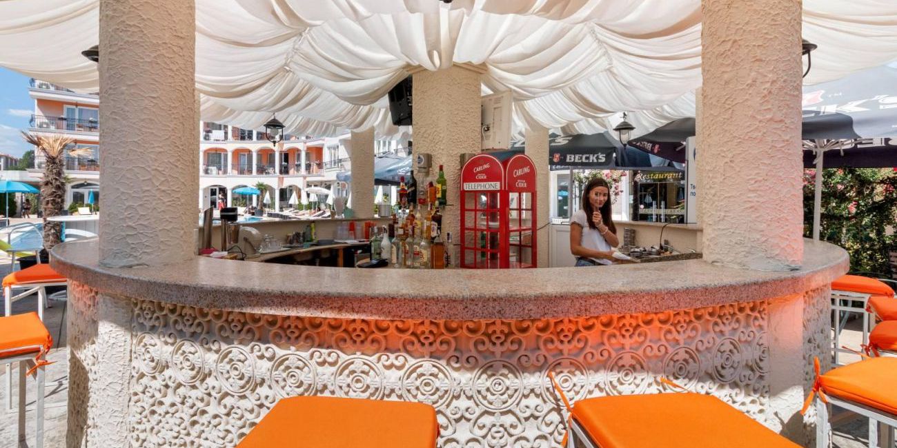 Hotel Avenue Deluxe 4*  Sunny Beach 