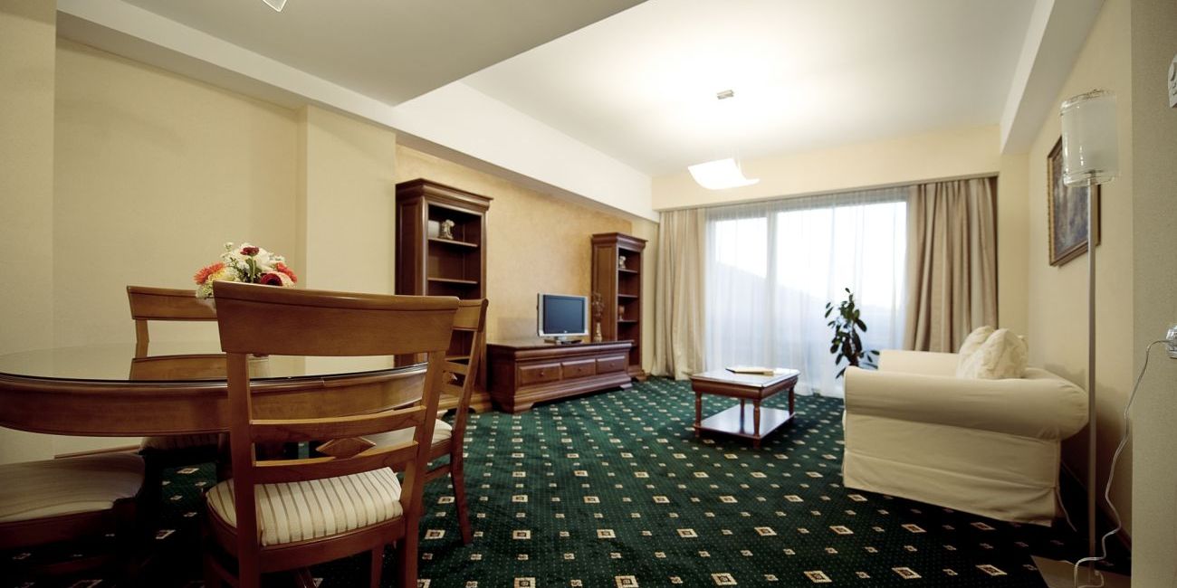 Hotel Clermont 4*  Covasna 