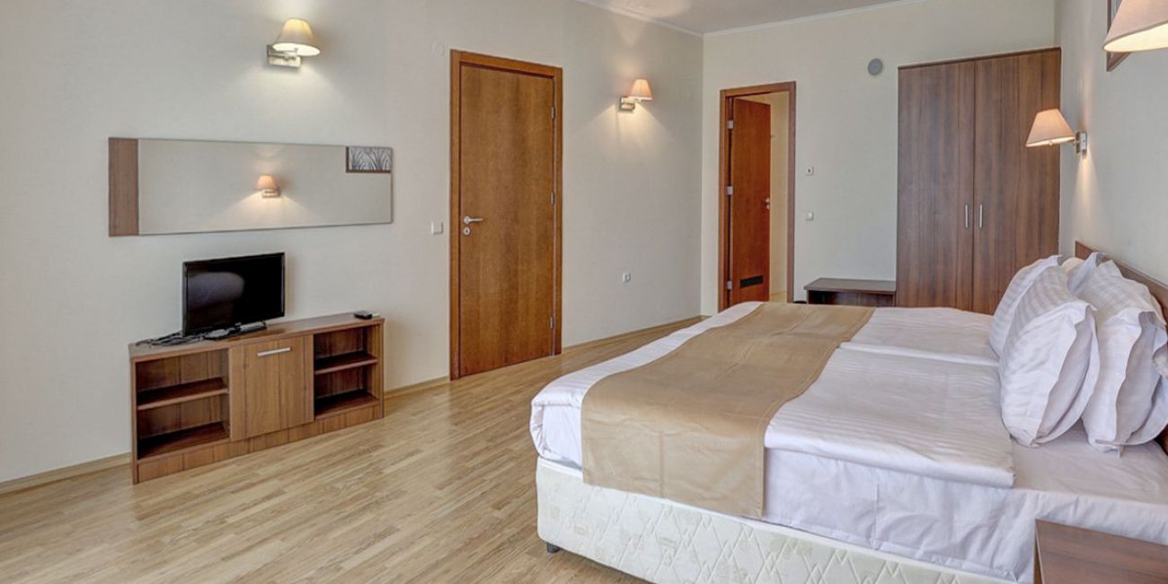 Hotel Continental 4*  Nisipurile de Aur 