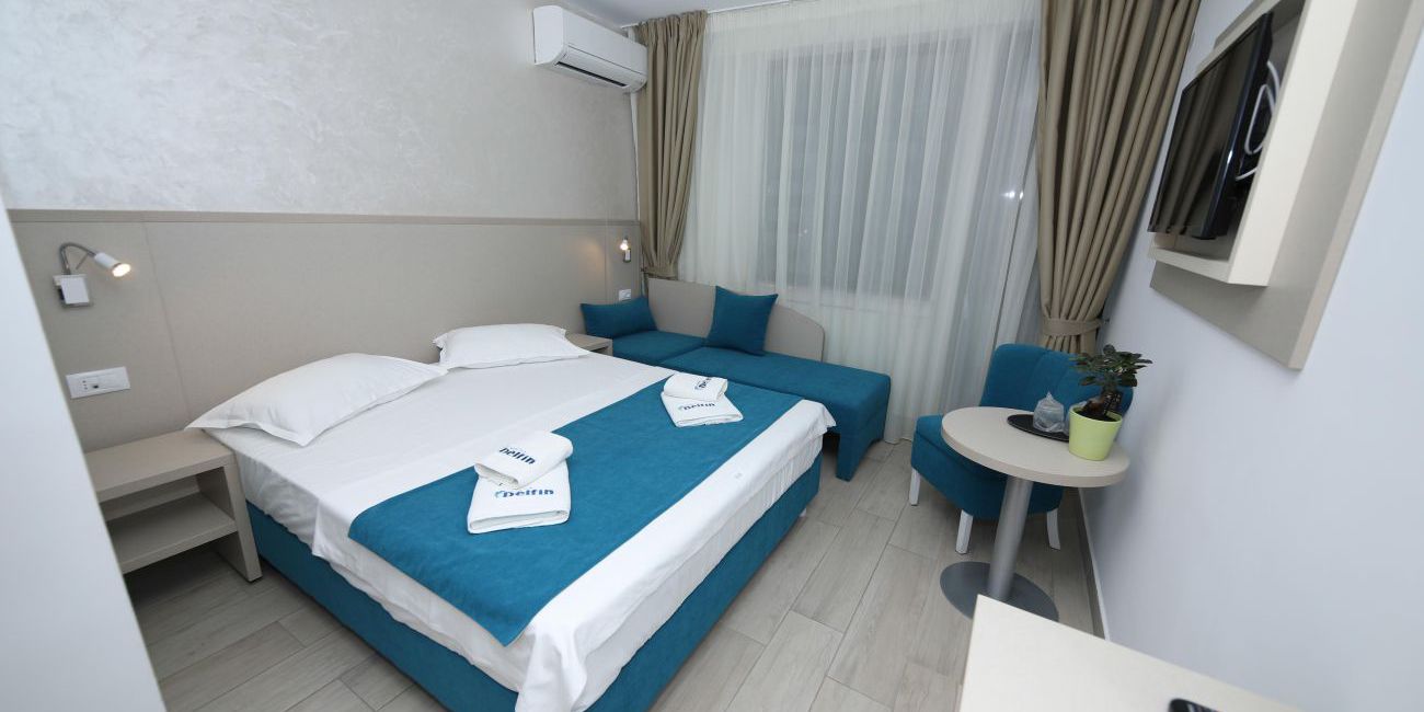 Hotel Delfin 3*  Mamaia 