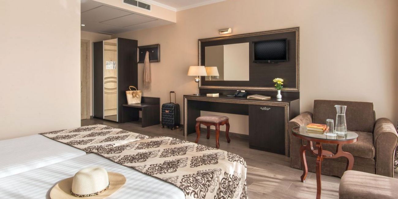 Hotel Diamant Residence & Spa 4*  Sunny Beach 