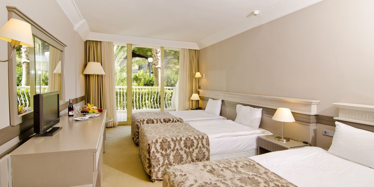 Hotel Fantasia Deluxe Kusadasi 5*  Kusadasi 