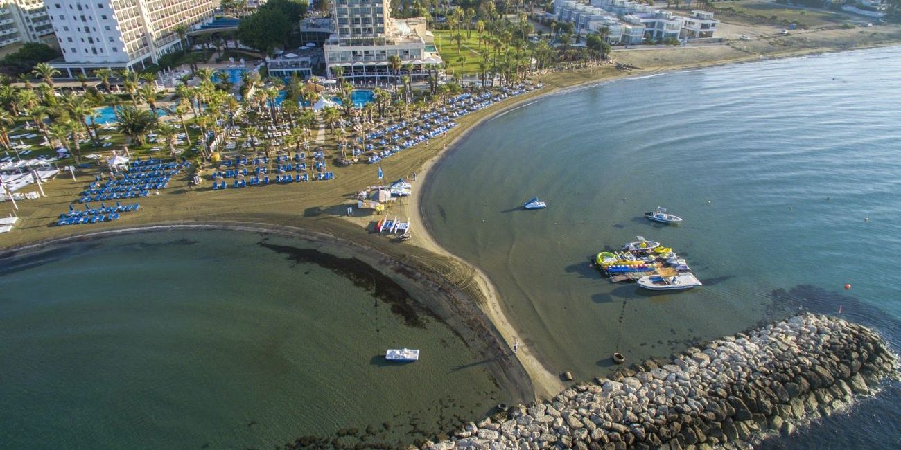 Hotel Golden Bay Beach Resort 5* Larnaca 