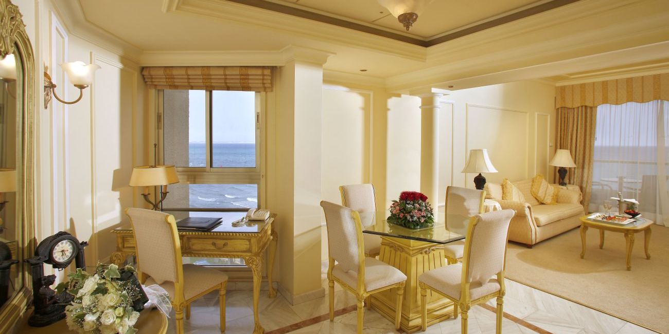 Hotel Golden Bay Beach Resort 5* Larnaca 
