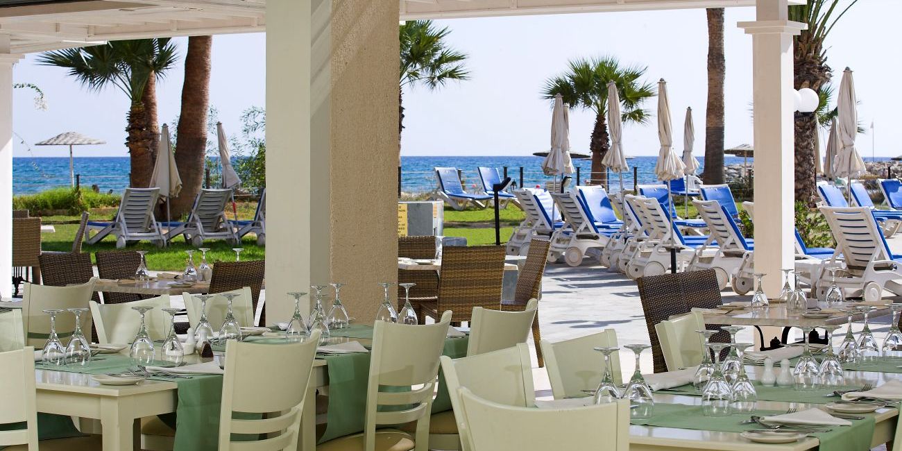 Hotel Golden Bay Beach Resort 5* Larnaca 