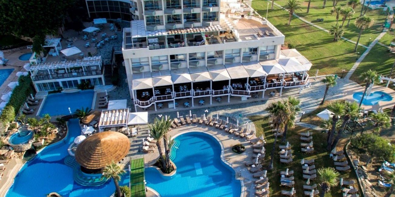 Hotel Golden Bay Beach Resort 5* Larnaca 