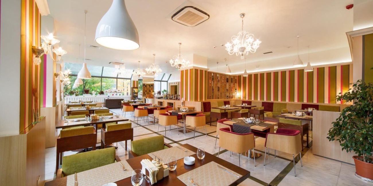 Hotel International Sinaia 4* Sinaia 