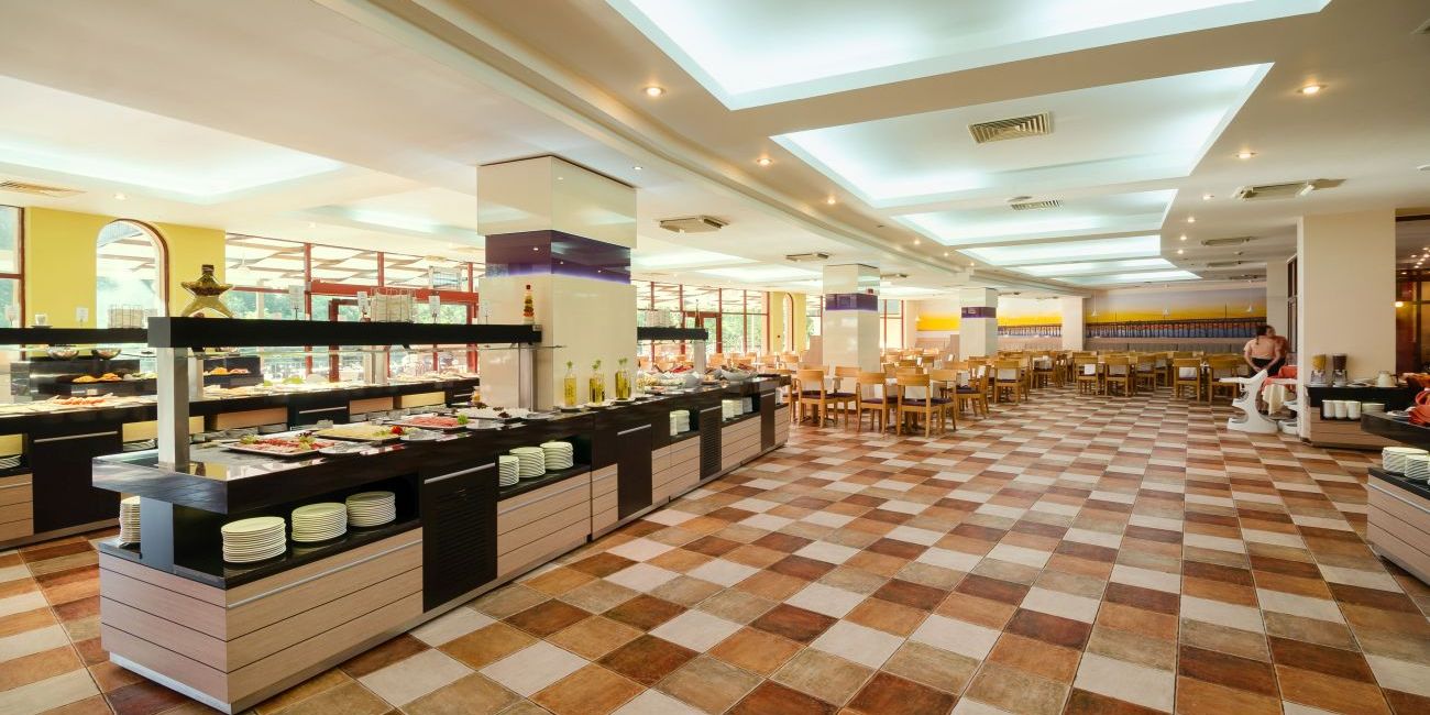 Hotel Kristal 4* Nisipurile de Aur 