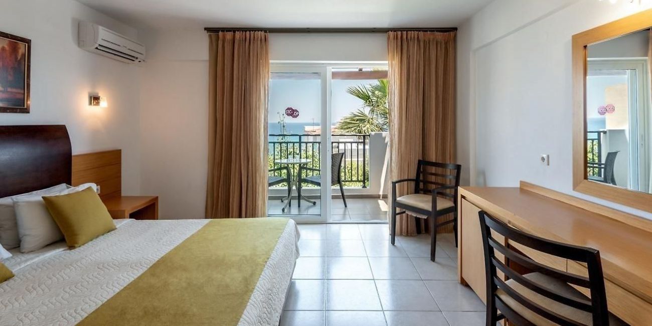 Hotel Mediterraneo 4* Creta 