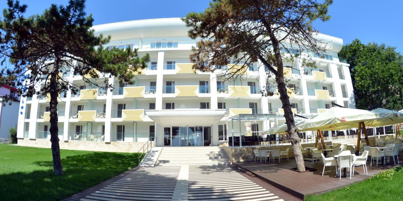 Hotel Mera Brise 4*  Mangalia 