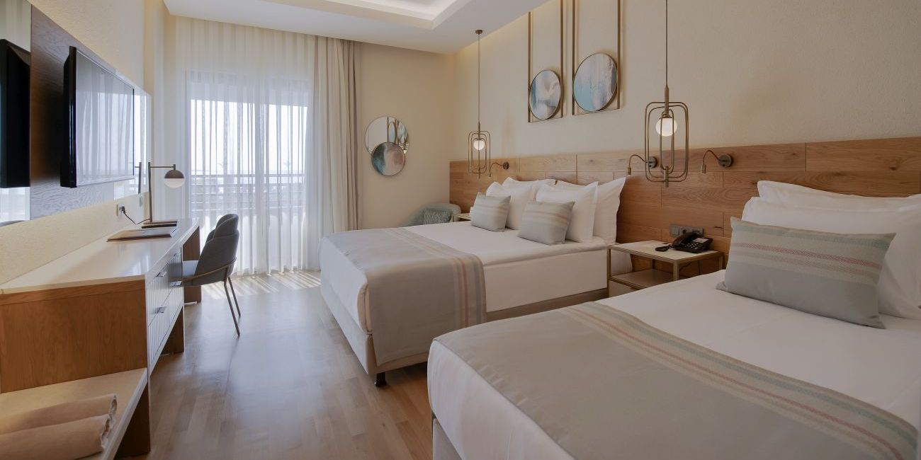 Hotel Miramare Beach 5*  Antalya - Side 