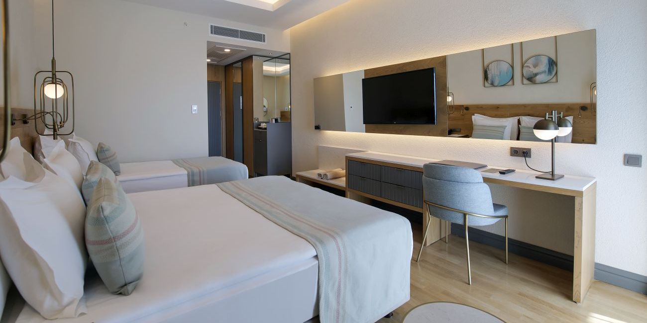 Hotel Miramare Beach 5*  Antalya - Side 
