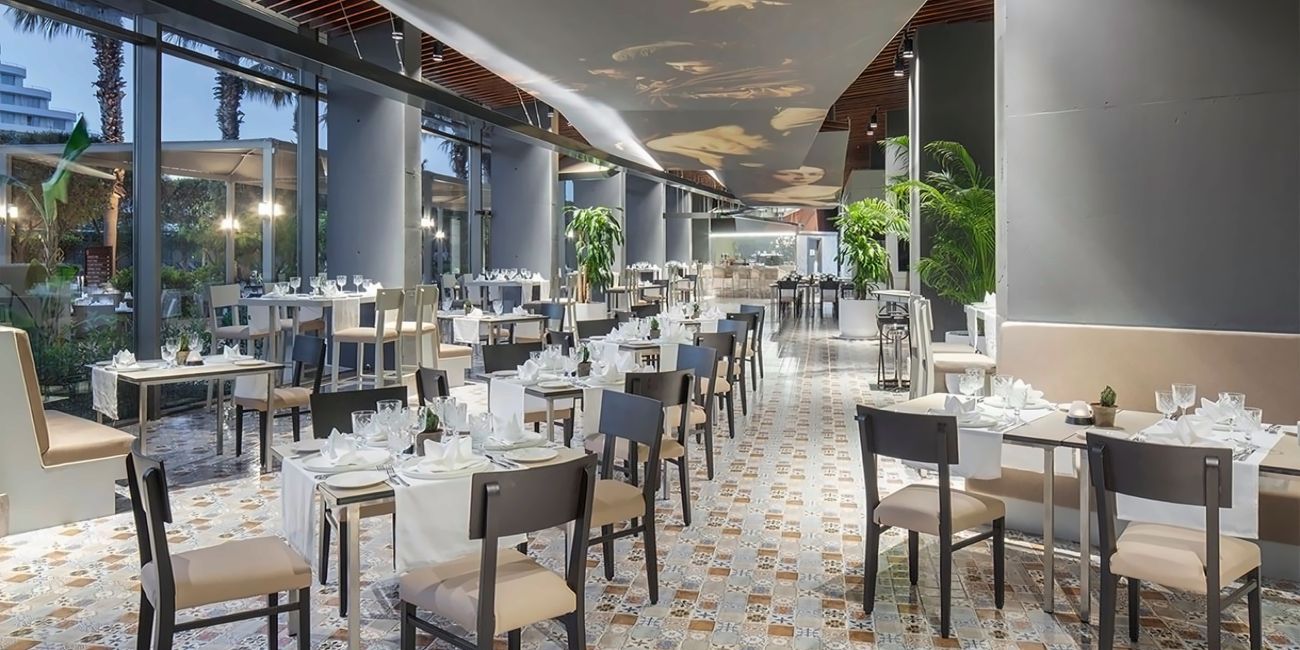 Hotel Nirvana Cosmopolitan 5*  Antalya - Lara 
