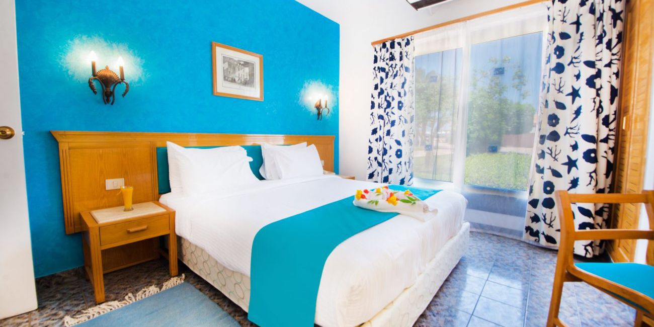 Hotel Pharaoh Azur Resort 4*  Hurghada 