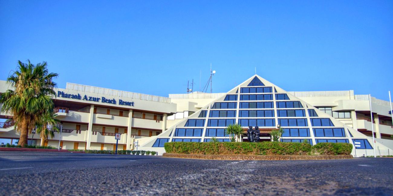 Hotel Pharaoh Azur Resort 4*  Hurghada 