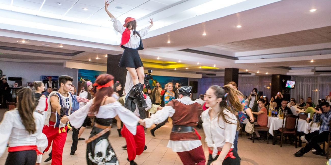 Hotel Pirates Resort 3* Mamaia 