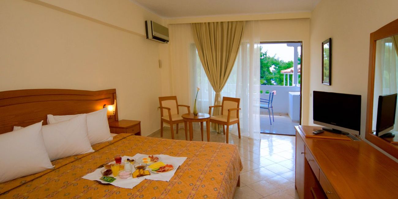 Hotel Porfi Beach 3*  Halkidiki - Sithonia 