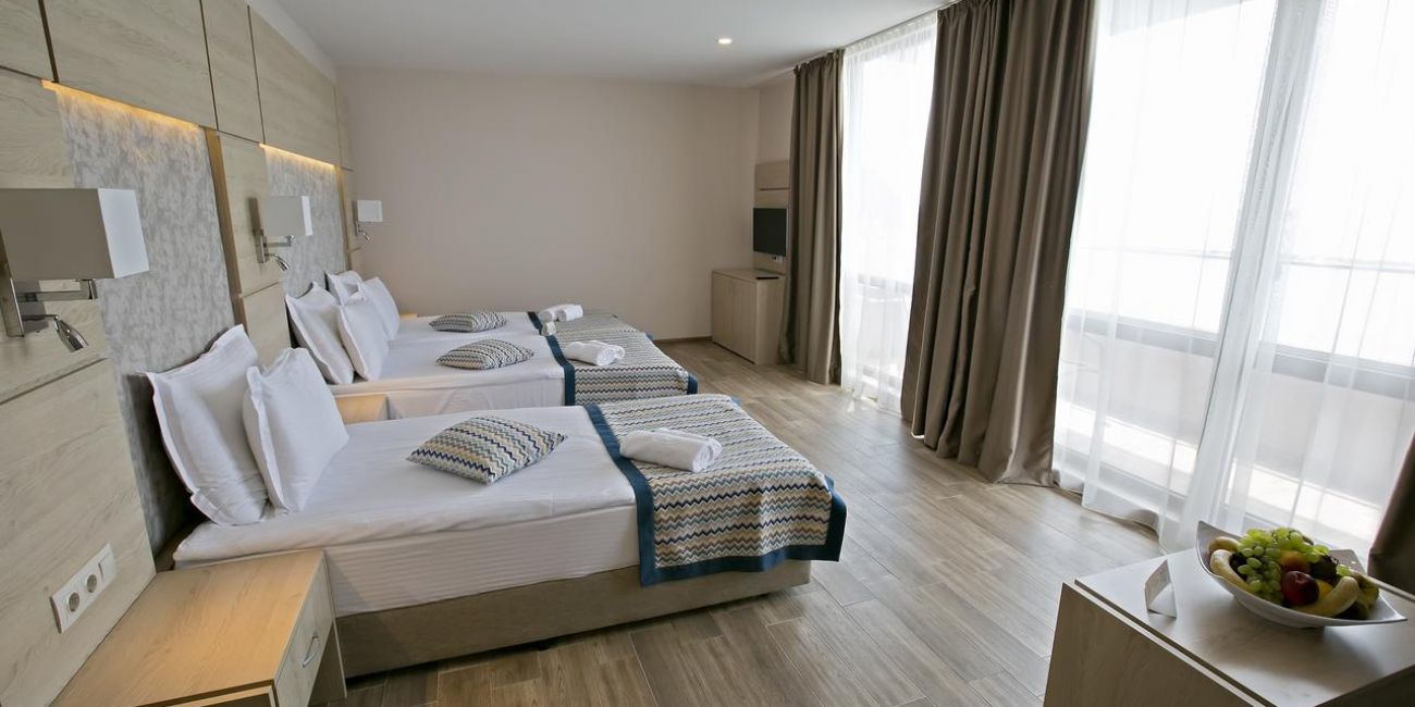 Hotel Royal Grand 4* Kavarna 