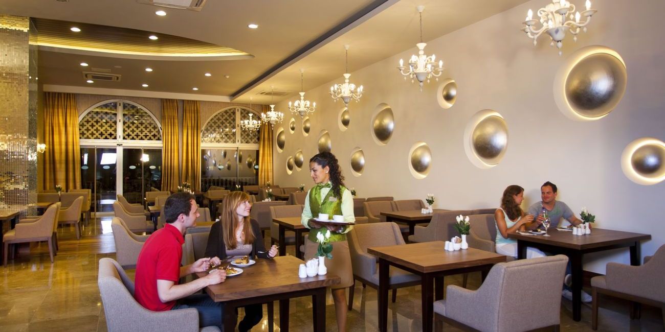 Hotel Royal Holiday Palace 5* Antalya - Lara 