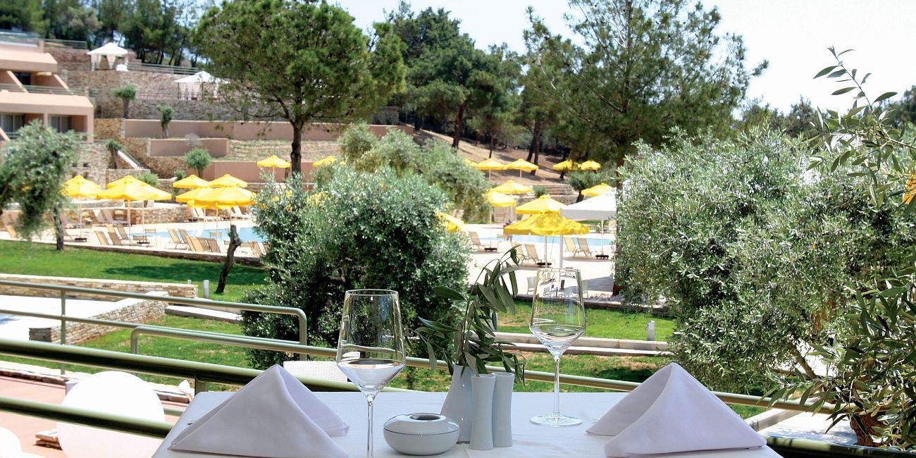 Hotel Royal Paradise Beach Resort & Spa 5*  Thassos 