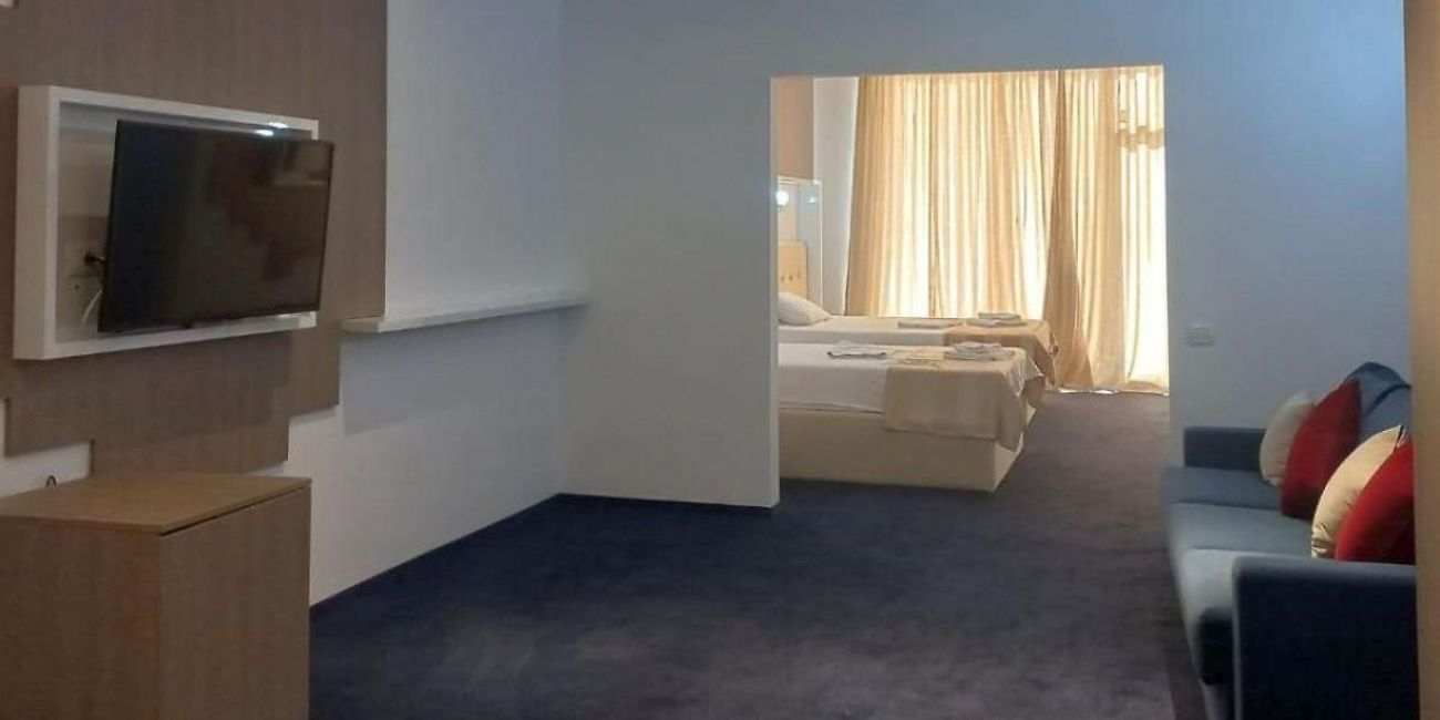 Hotel Scandinavia 4* Mamaia 