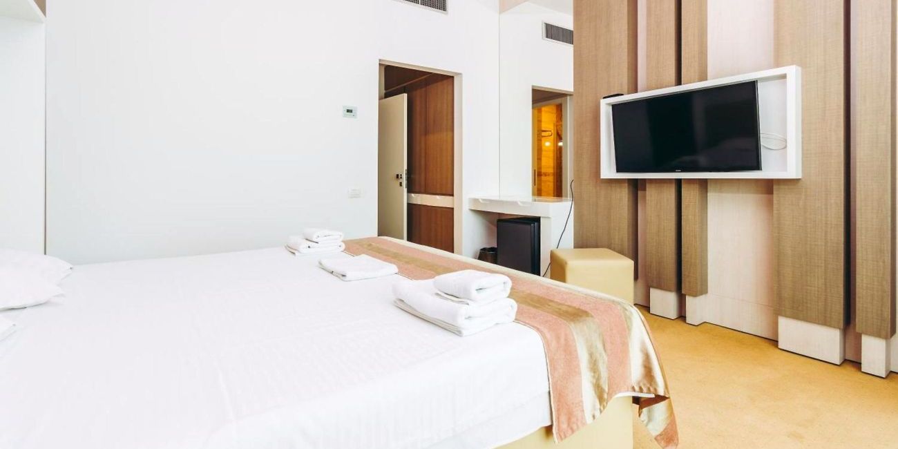Hotel Scandinavia 4* Mamaia 