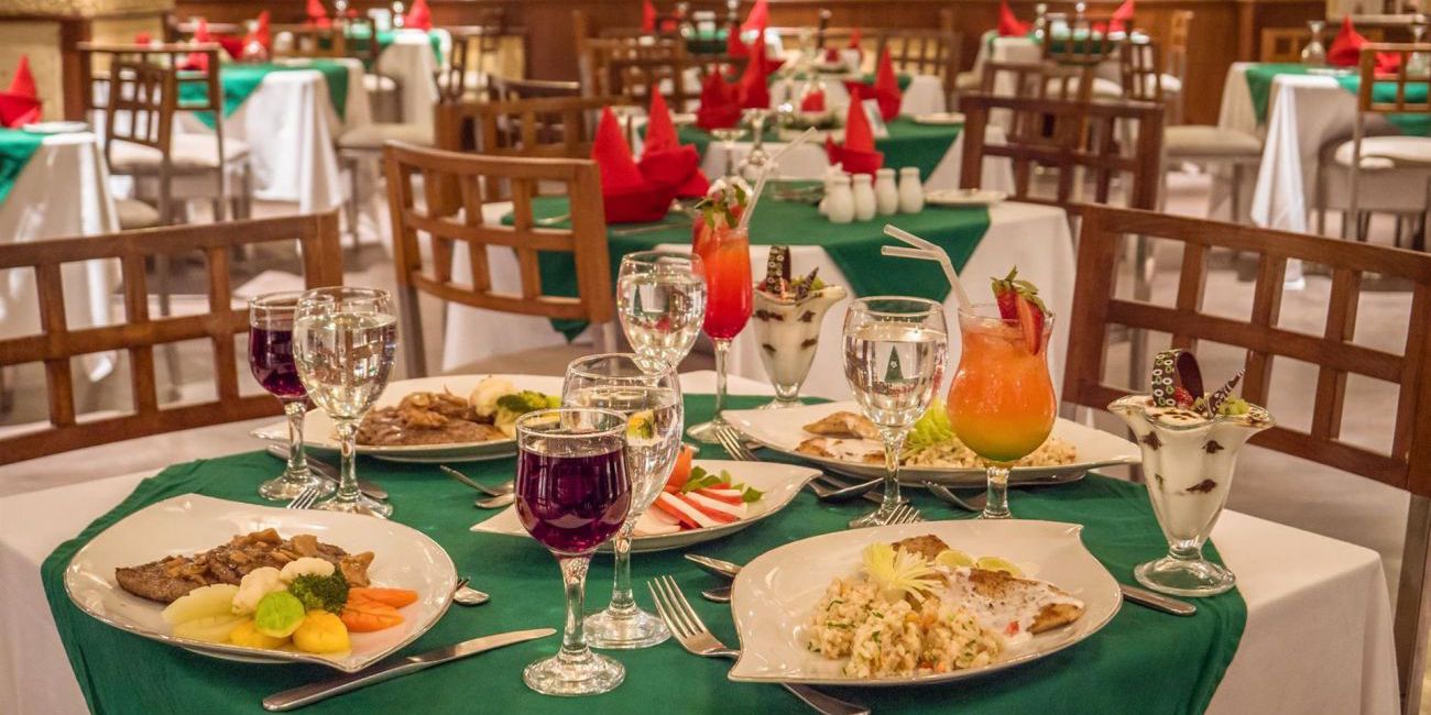 Hotel Sunny Days El Palacio Resort 4*  Hurghada 