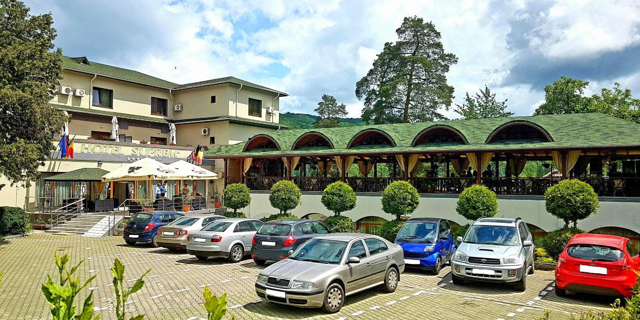 Hotel Suprem 3* Baile Olanesti 