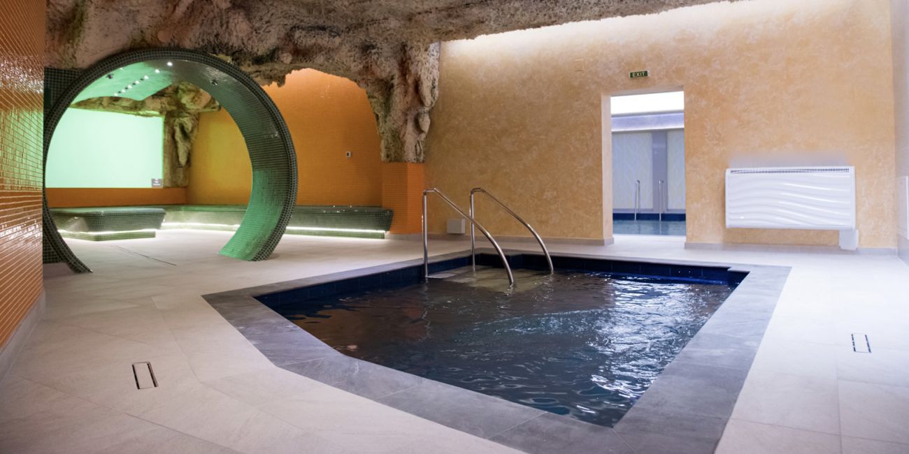 Imperial Hotel & Spa 4* Baile Olanesti 
