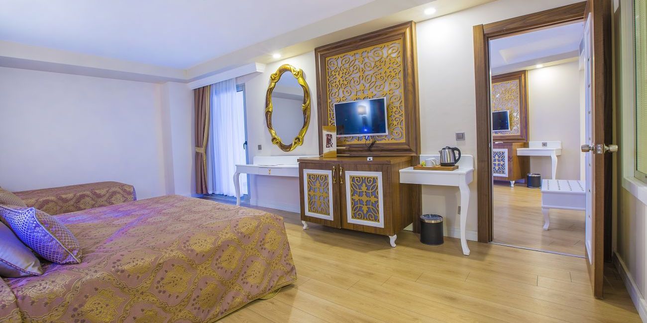 Jadore Deluxe Hotel & Spa 5*  Antalya - Side 