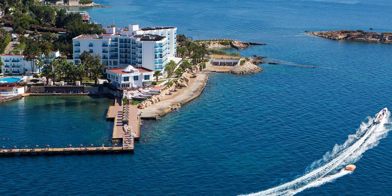 Le Bleu Hotel & Resort 5* Kusadasi 