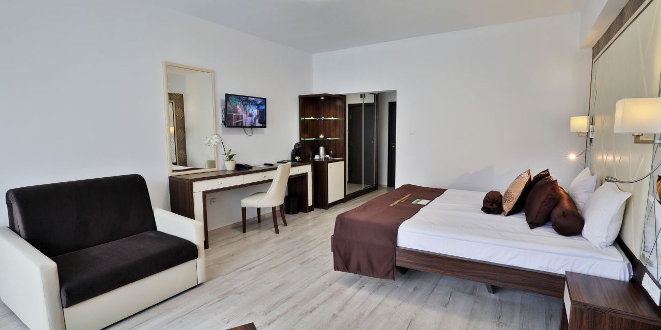 Prestige Deluxe Aquapark Club 4* Nisipurile de Aur 