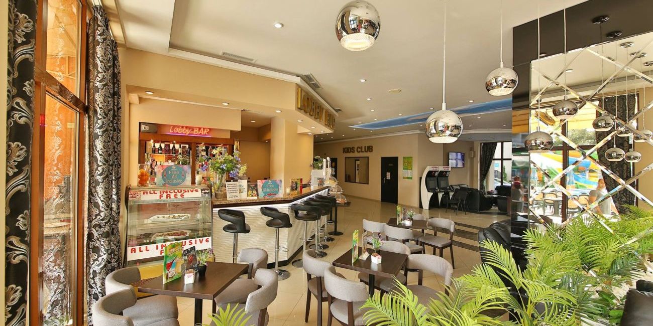 Prestige Hotel & Aquapark 4* Nisipurile de Aur 