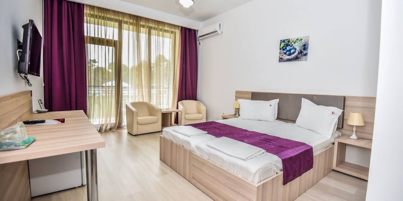 Q Hotel 3*  Neptun 